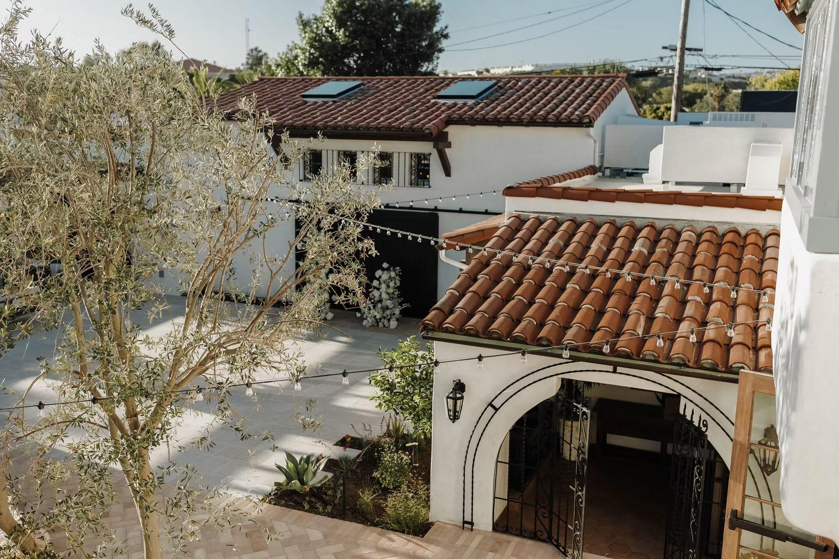 The Wedding Website of Nathaniel Cooper and Rebecca Gutierrez