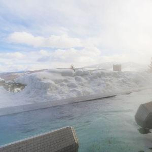 Apres-Ski Onsen (Hot Springs)