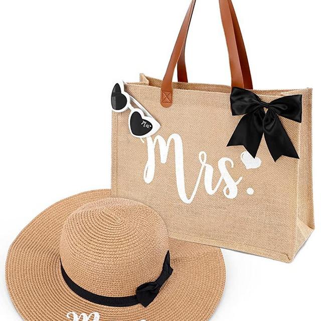 Percozzi Mrs. Tote Bag Sun Hat Glasses Set Bride-To-Be 2023 Bridal Shower Gift with Cute Heart Basket for Bride Wifey Honeymoon Jute Tote Bag Kit Summer Beach Present for Friend Set of 3