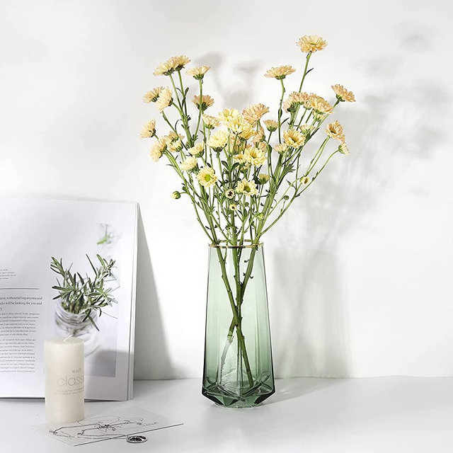 Luxspire Tall Glass Vase for Flowers,Large Clear Vase Morden Ins Style,Crystal Vases Flowers Hand Blown Glass for Home Decoration Living Room Office Bethroom Decor,8.7 Inch,Green