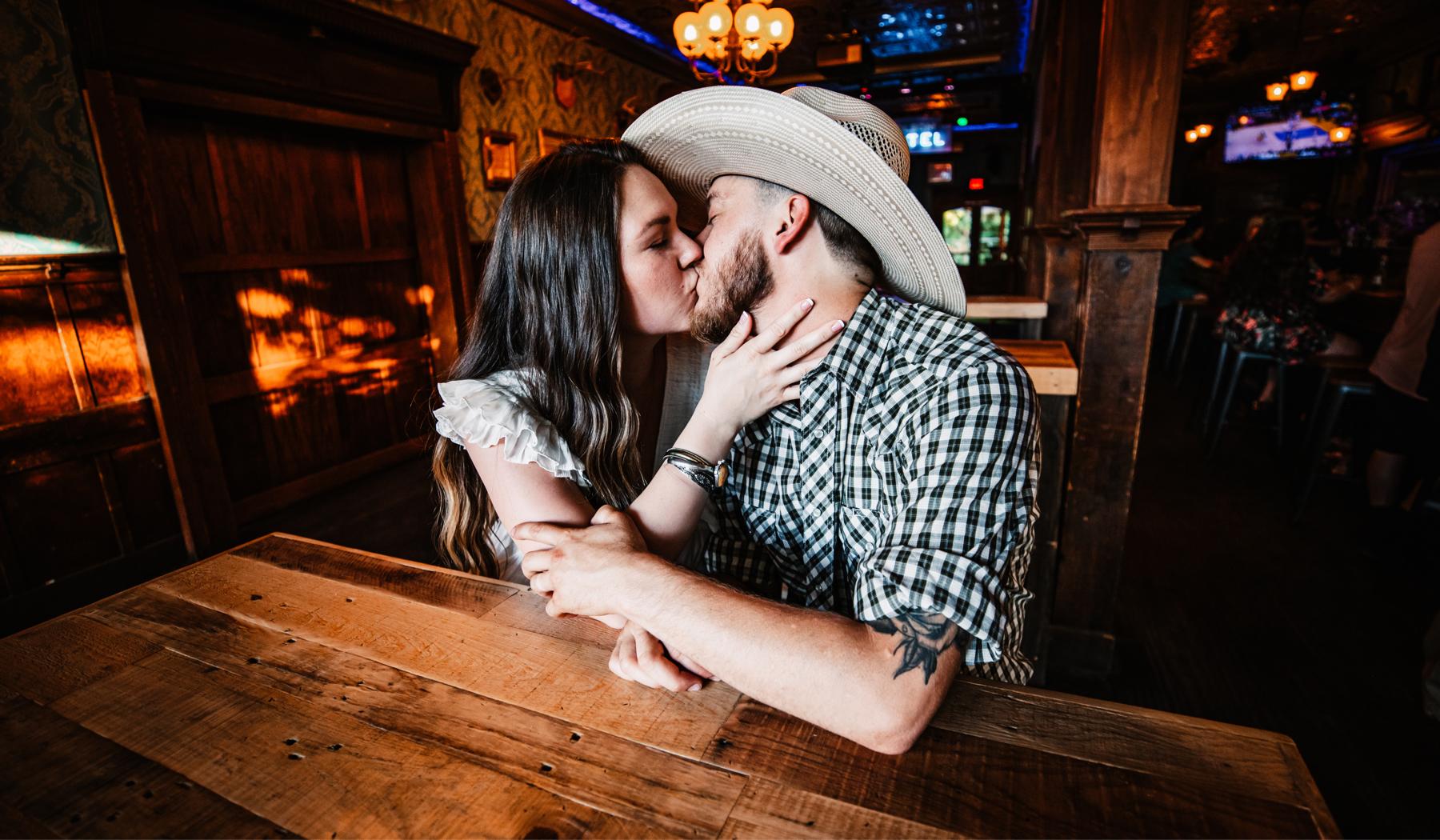 The Wedding Website of Tisa Wood and Alec Lambres