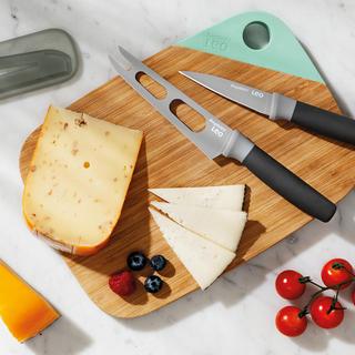 Leo 3-Piece Knife and Cutting Board Set