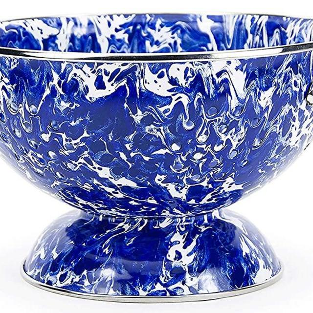 Golden Rabbit Enamelware - Cobalt Blue Swirl Pattern - 3 Quart Medium Colander