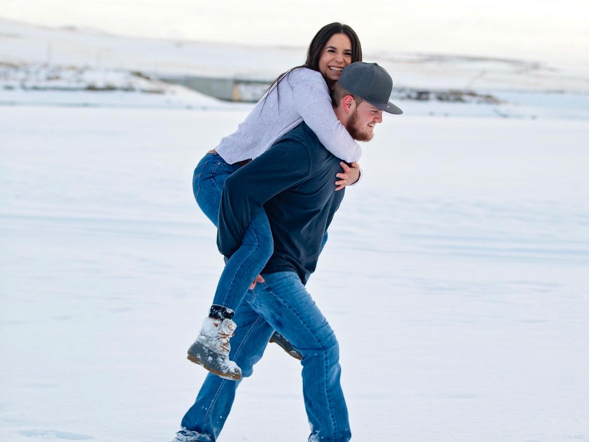 The Wedding Website of Thalia Carbajal and Braeden Barnes