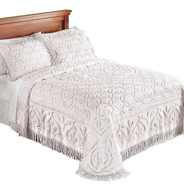 Collections Etc Elegant Victoria Plush Chenille Bedspread with Fringe Border and Ring Design, Ivory, Queen