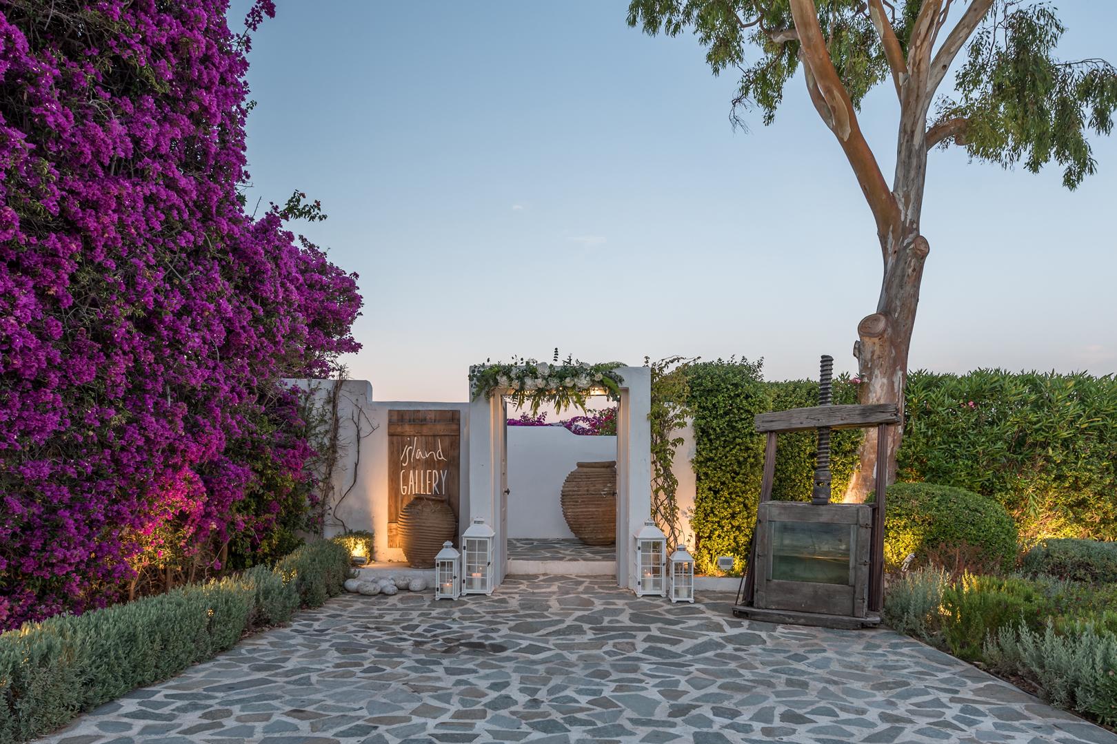 The Wedding Website of Christina Soras and Gregory Papadopoulos