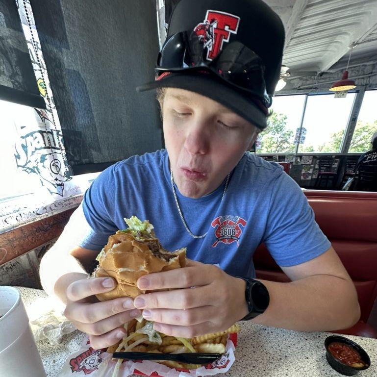 First visit to Lubbock...initiated with a classic Spanky's burger.