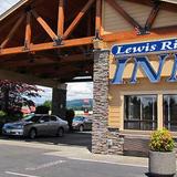 Lewis River Inn