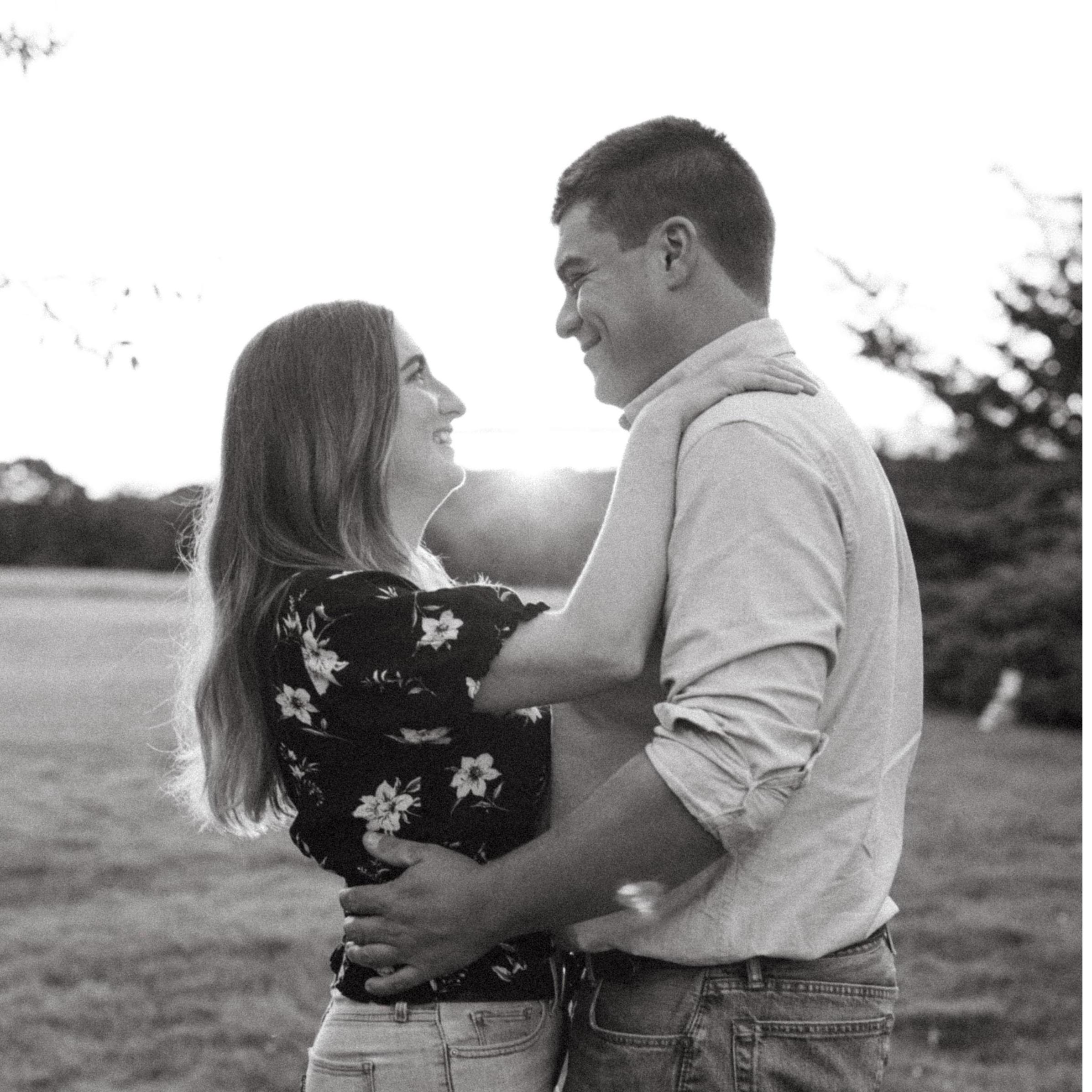 Engagement pictures, Par La Mer Photography
