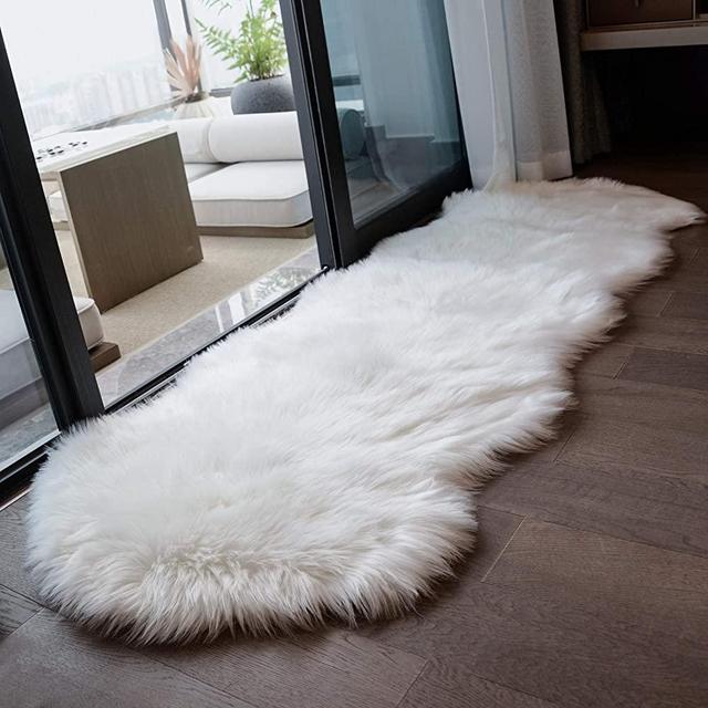 Coumore Ultra Soft Faux Sheepskin Fur Rug White Fluffy Area Rugs Chair Couch Cover Fuzzy Rug for Bedroom Bedside Floor Sofa Living Room, 2x6 Feet White