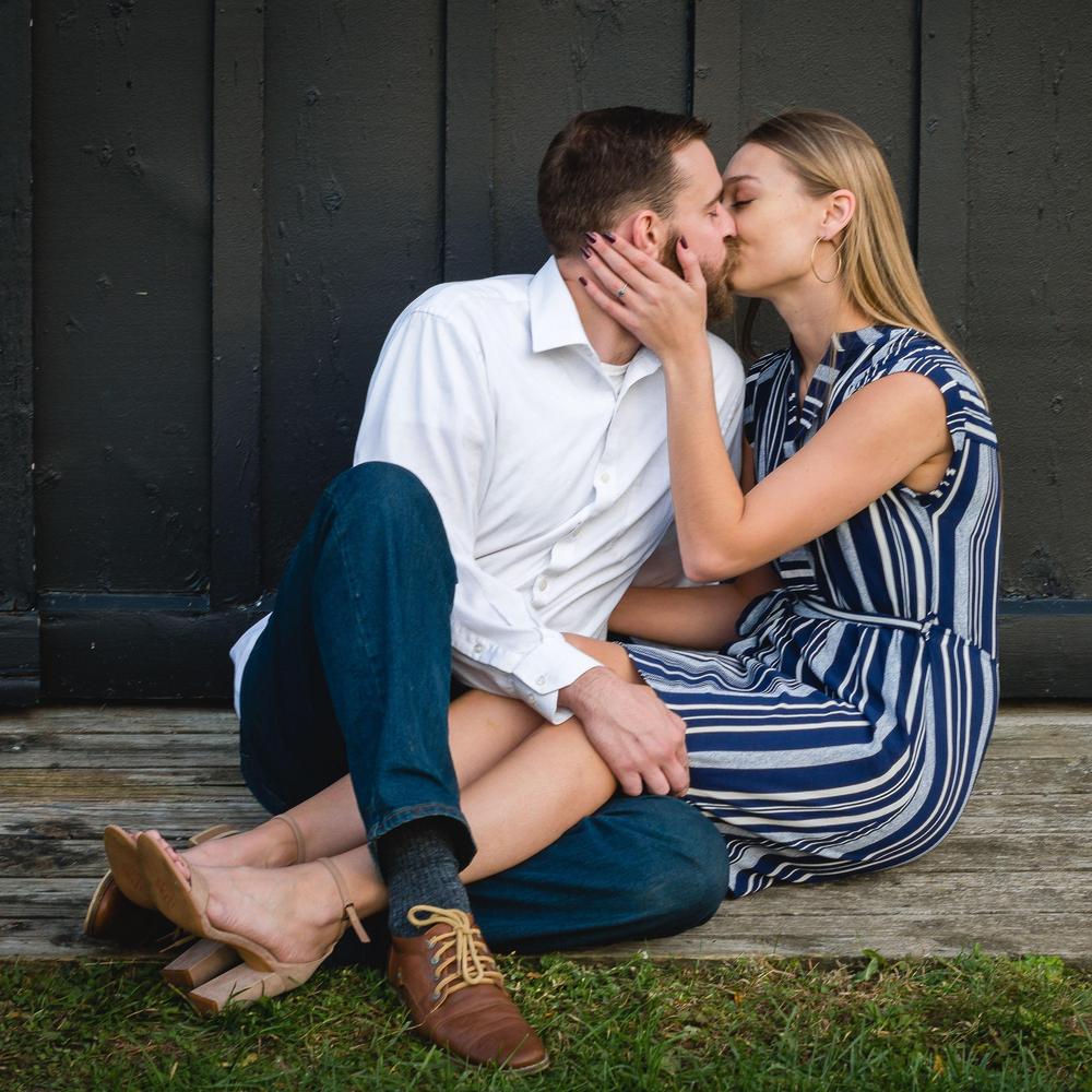 Andrea Byrnes and Kane Luedtke's Wedding Website, image size:1000x1000