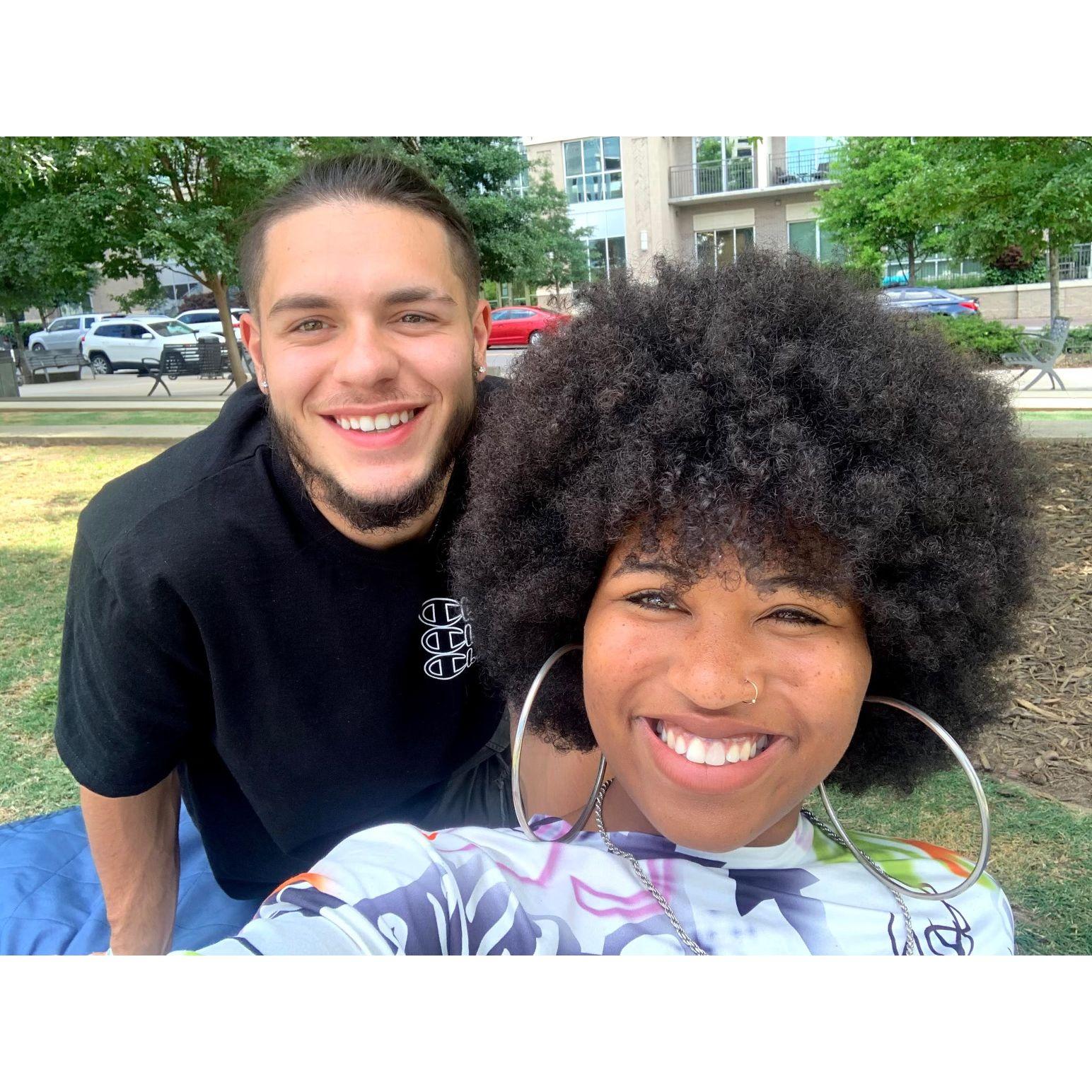Joy’s first time in Charlotte, North Carolina! Surprised her with a day trip and had a picnic in the park with THE BEST chicken and waffles we have ever tasted!