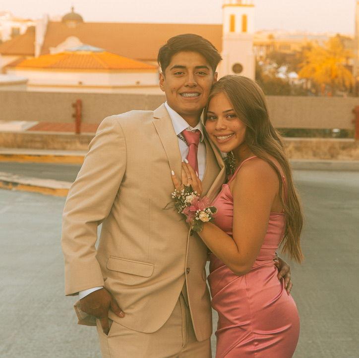 Ili's senior prom!