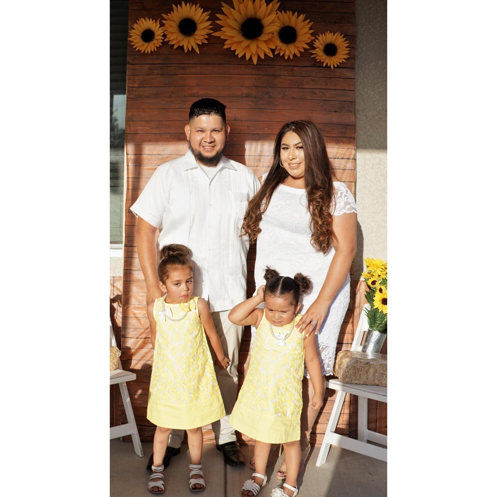 OUR ''FLOWER GIRLS''  (ELIANNA & ARIANNA)