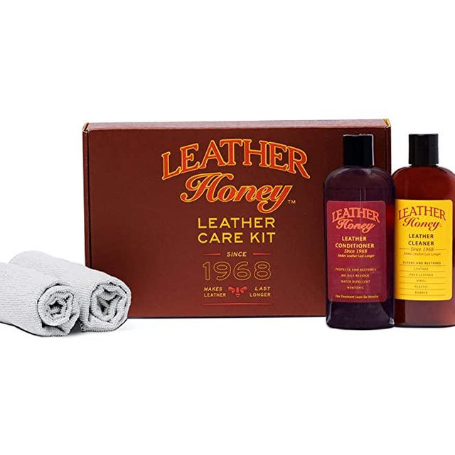 Leather Honey Complete Leather Care Kit Including Leather Conditioner (8 oz), Leather Cleaner (8 oz) and Two Applicator Cloths for use on Leather Apparel, Furniture, Auto Interiors, Shoes, Bags