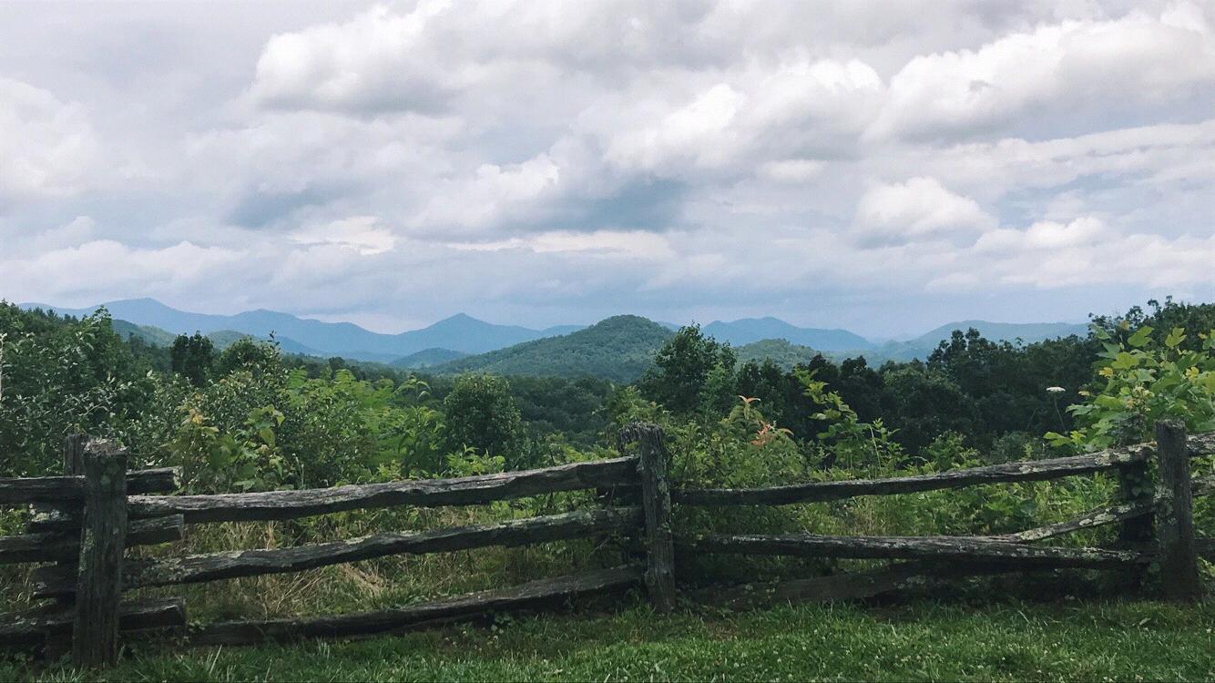 Popcorn Overlook; where Sean proposed!