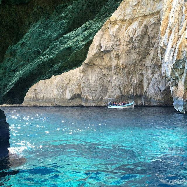 Valletta, Malta - Blue Grotto tour