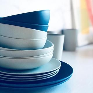 Palette 12-Piece Dinnerware Set, Service for 4
