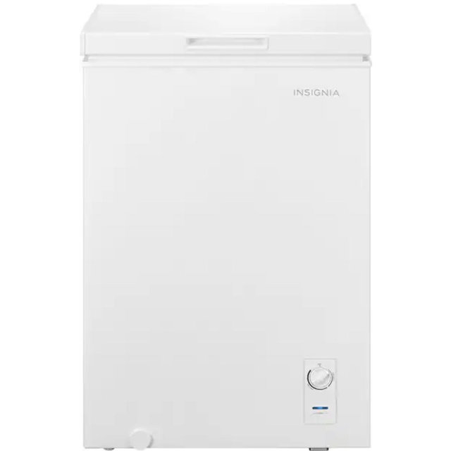 Insignia™ - 3.5 Cu. Ft. Garage-Ready Chest Freezer - White