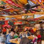 Art's Tavern