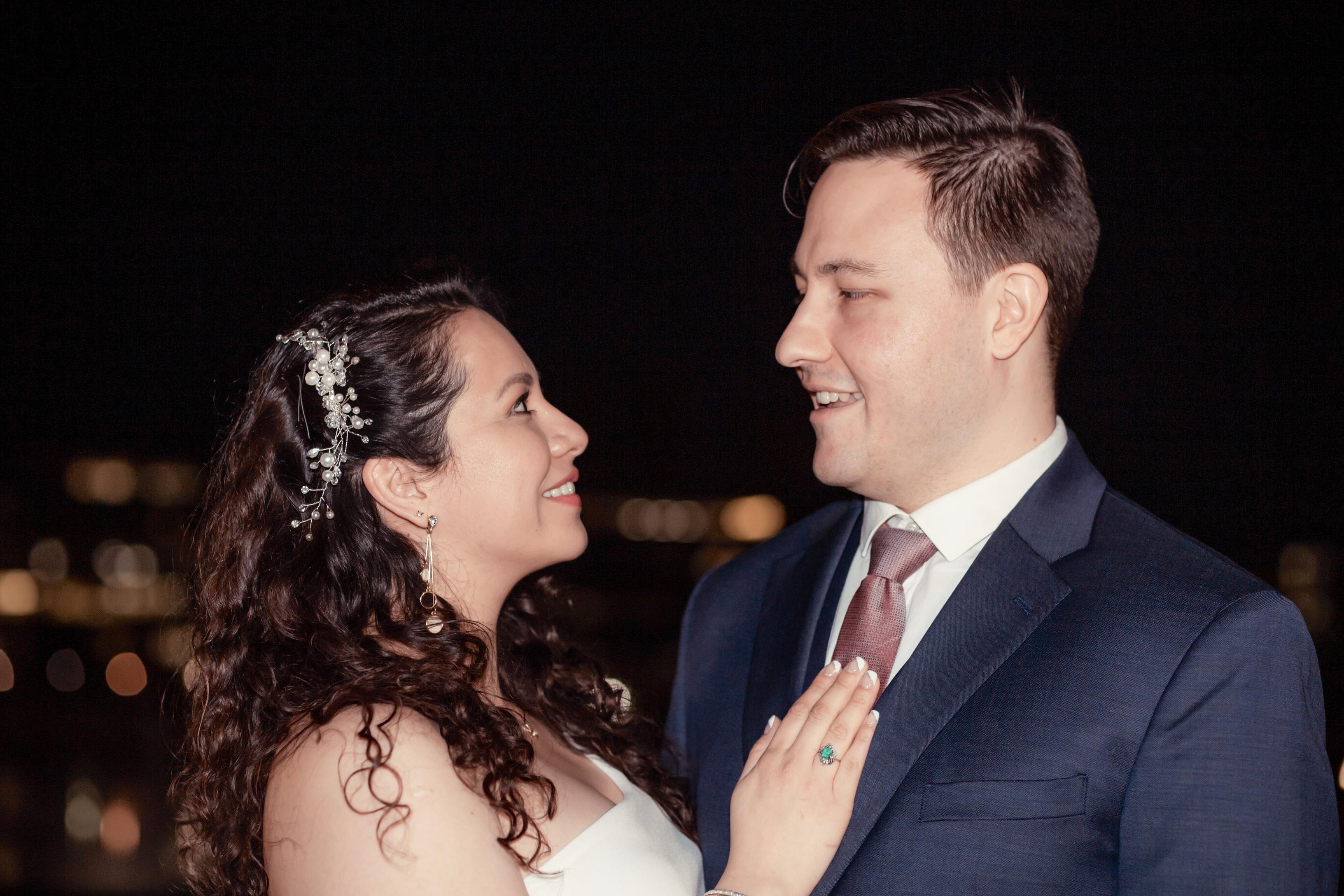 The Wedding Website of Fer Villavicencio and Jon Burt