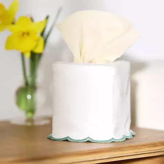 Fabric Scallop Edge Tissue Box Cover