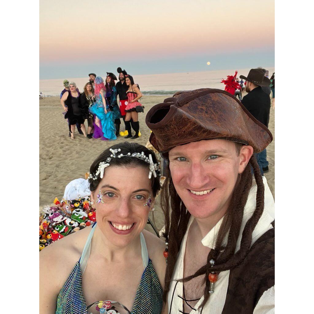 Pirate & Mermaid -
Virginia Beach, VA - Halloween 2023
