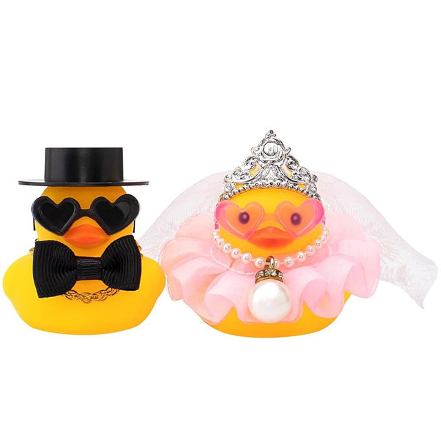 wonuu Pair Set of 2 Wedding Rubber Ducks, Bride Groom Duckies Marriage Rubber Duck Mini Couple Ducky for Ceremony Gift Souvenir Marry Blessings Elegant Heartwarming Present, Pink