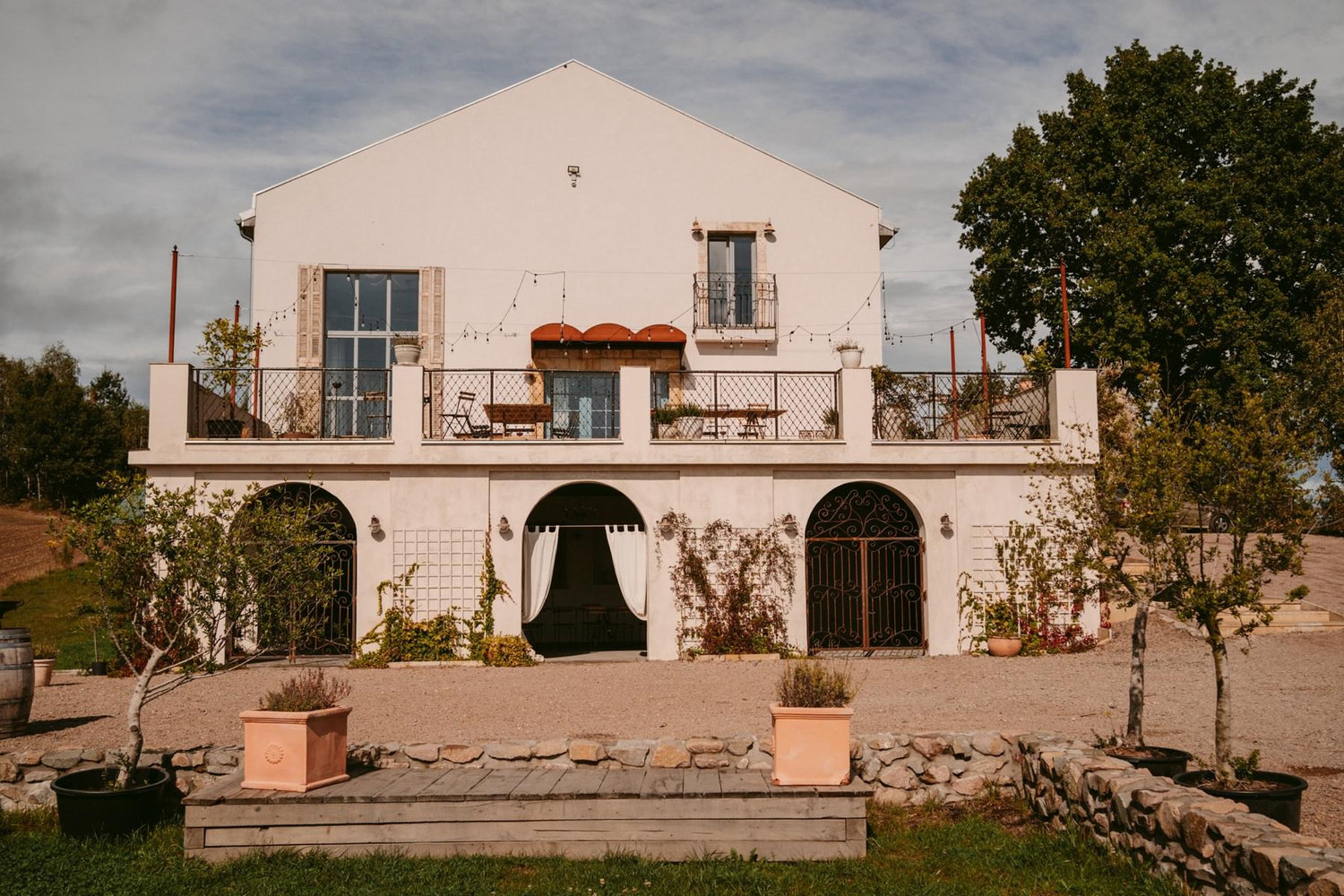 The Wedding Website of Robert Younger and Ania Faciejew