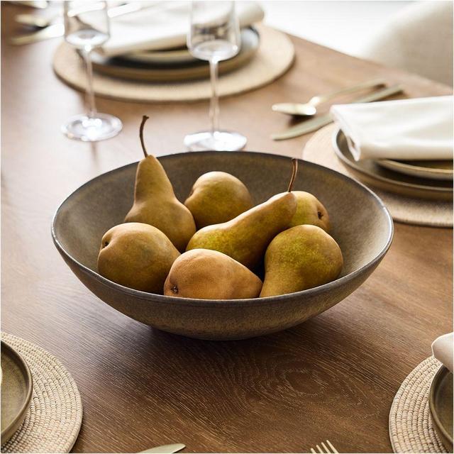 Aaron Probyn Kanto Serveware, Serve Bowl Cardamom Each