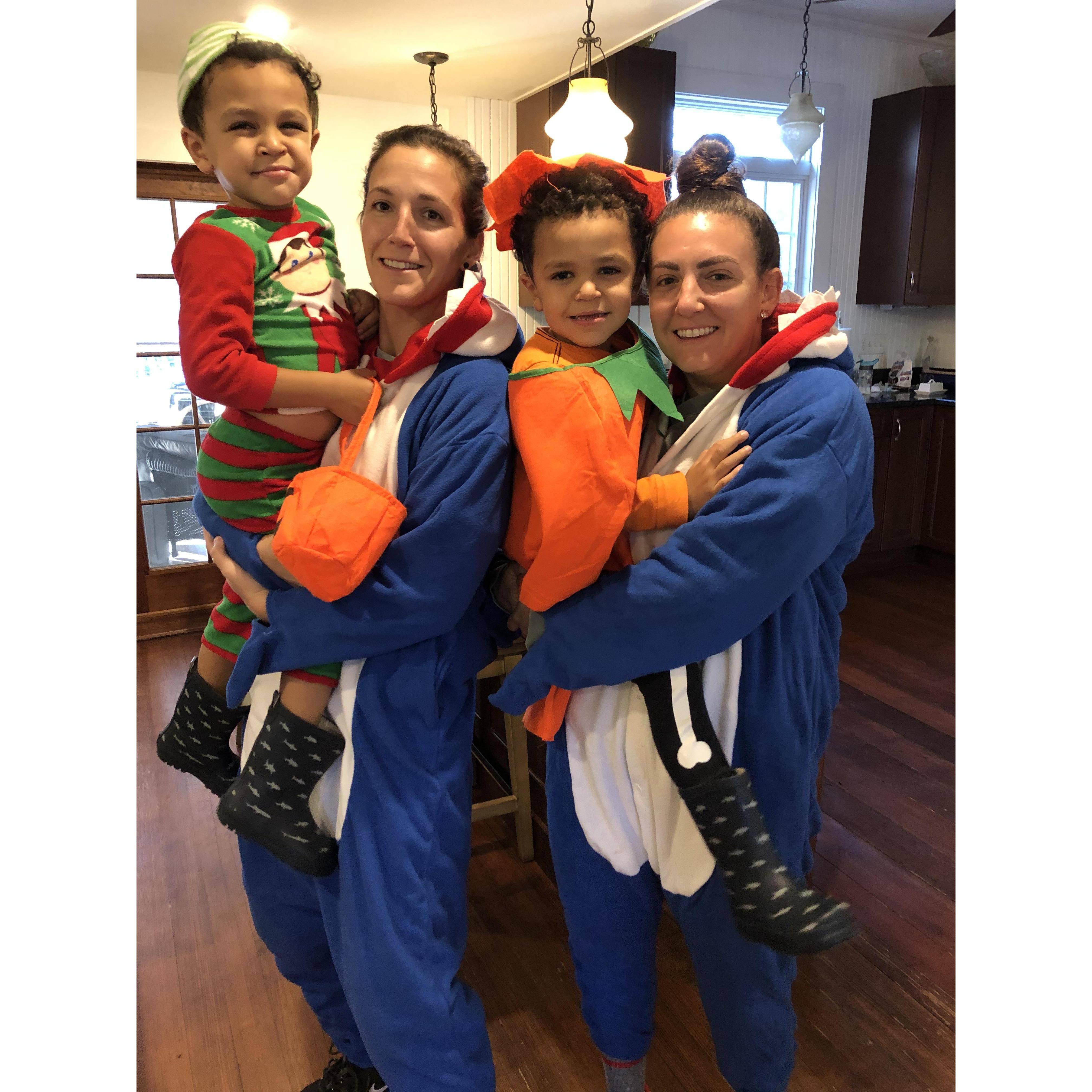 Baby Sharks, Pumpkin Noah, and Elf Luca!