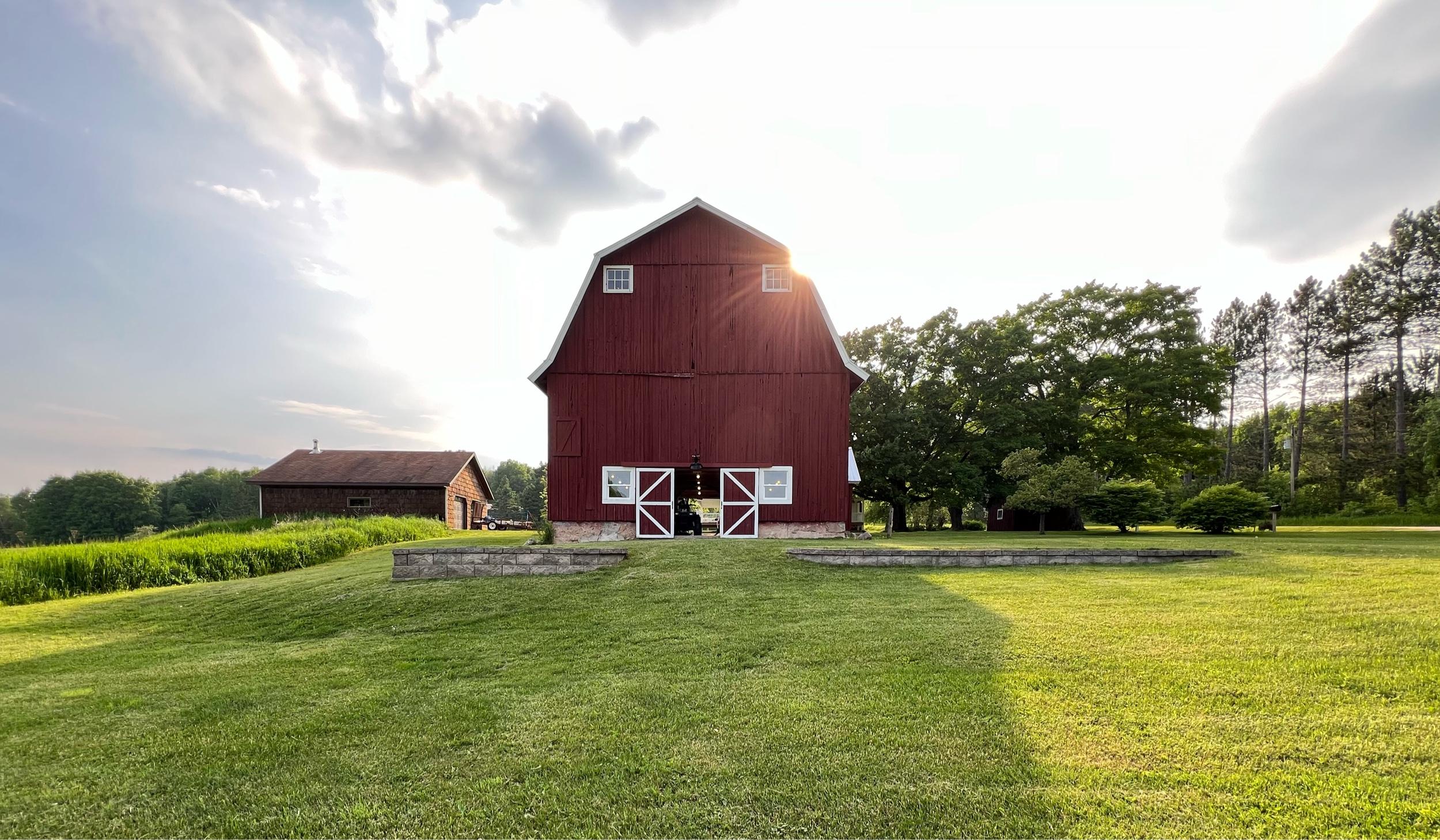 The Wedding Website of Raina Allen and Hunter Moore