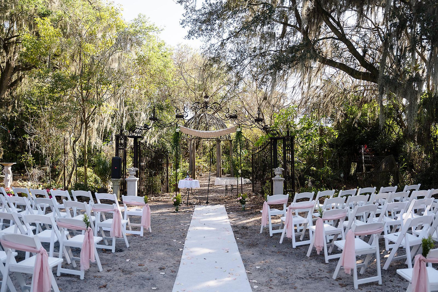 The Wedding Website of Morgan Wood and Justin Kline