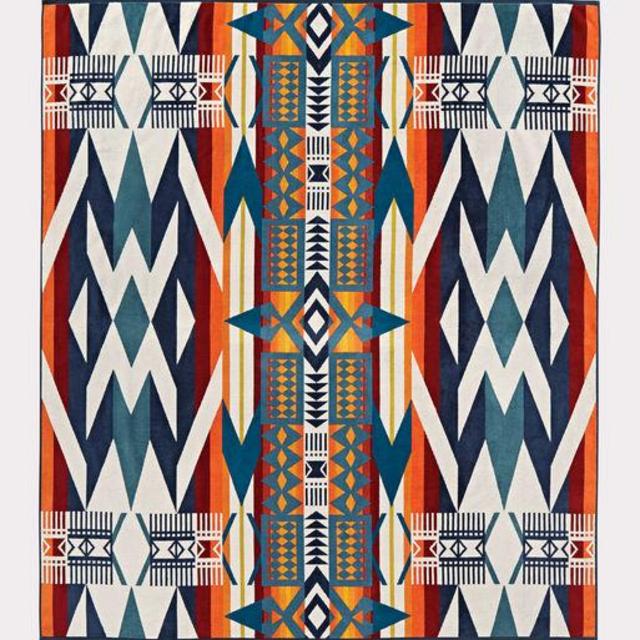 FIRE LEGEND TOWEL FOR TWO