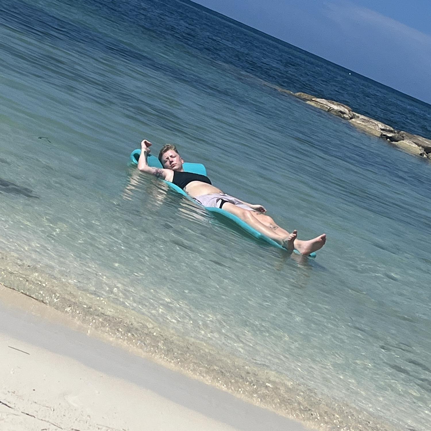 Ahhhhhhh 🌊🐟🐠🏝️