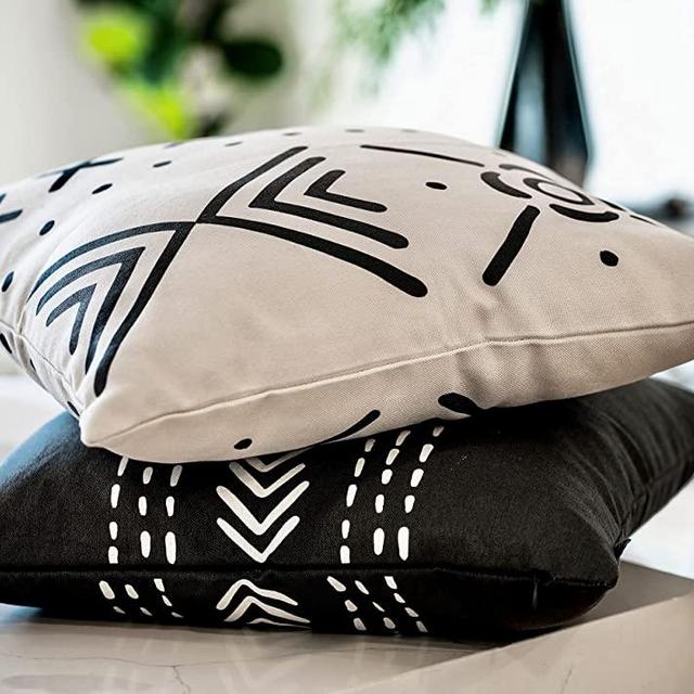 NativeSkins Aztec Throw Pillow Cover (Set of Two) - (18 x 18in) Decorative Bohemian Accent