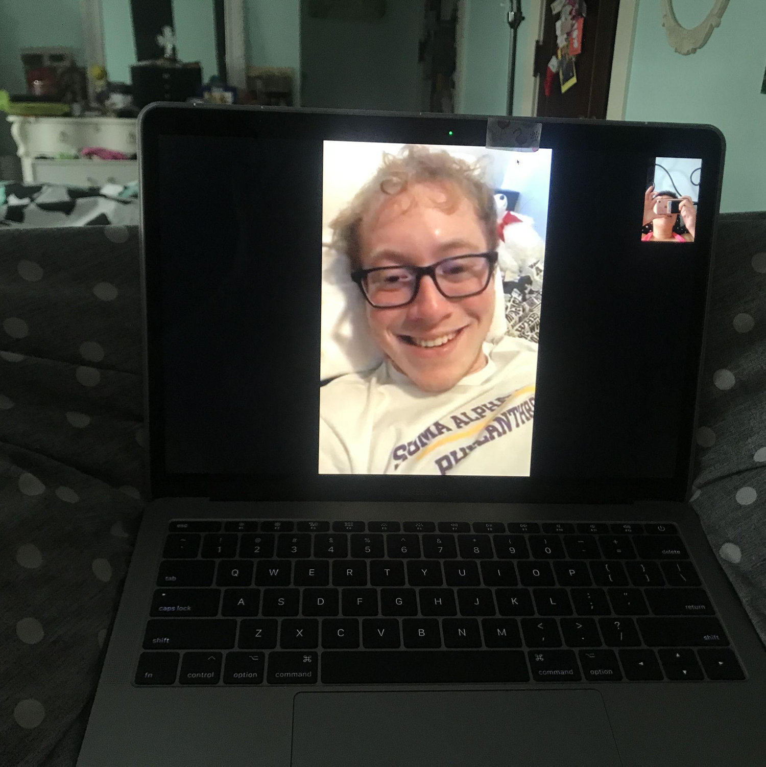 March 2020: Leigh had to rush home from Spain due to the covid outbreak. She caught covid and quarantined for four weeks. Saylor and Leigh were so close yet so far! Lots of Facetiming to pass time.