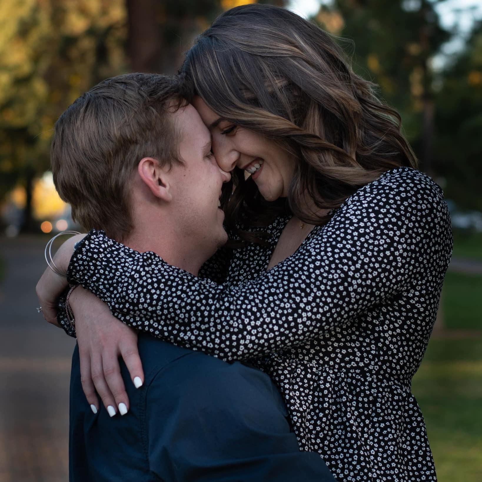 Our engagement photos taken by my talented Dad, Steven Boyle, in our new home. Bend, OR!