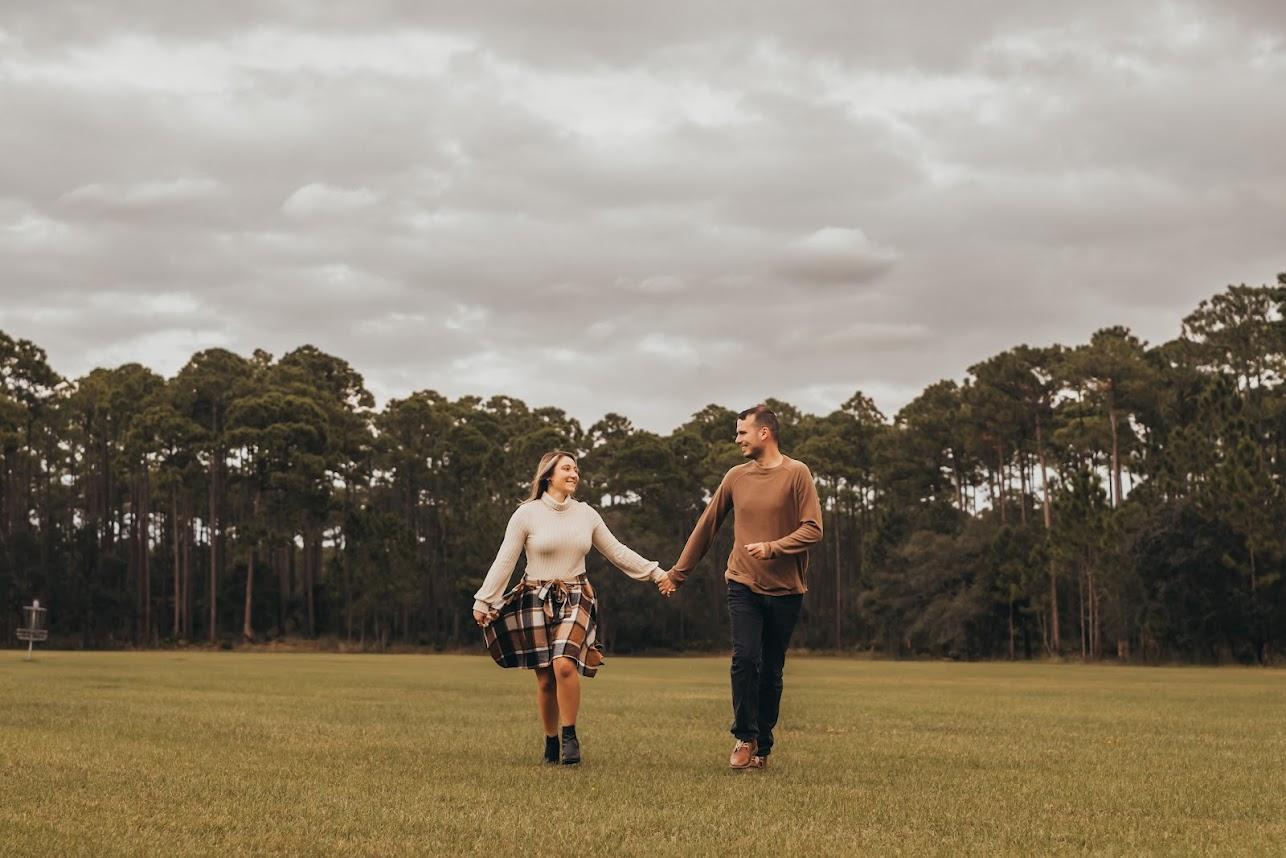 The Wedding Website of Isabella Guerra and James Foster