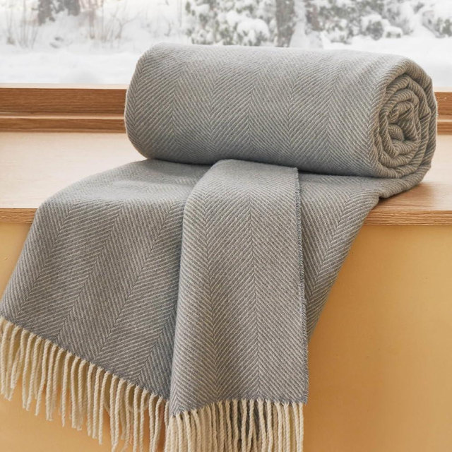 Bedsure 100% Wool Blanket for Women Gift - Super Soft and Cozy, Lightweight Warm Blanket for Winter, Luxury Herringbone Grey Throw for Couch, 50x60 Inches