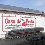 Casa De Fruta Market & Resort