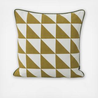 Large Curry Geometry Cushion
