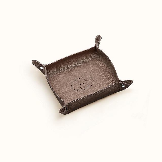 Hermes change tray