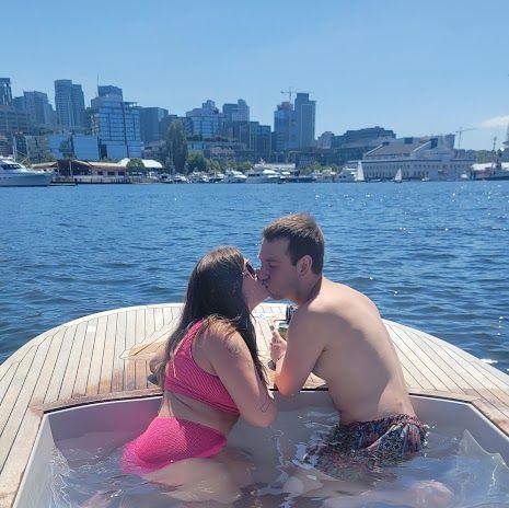 Hot tub boat in Lake Union, WA, 2023