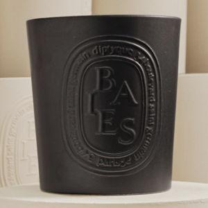Baies / Berries | Outdoor Scented Candle | Diptyque Paris | Diptyque Paris