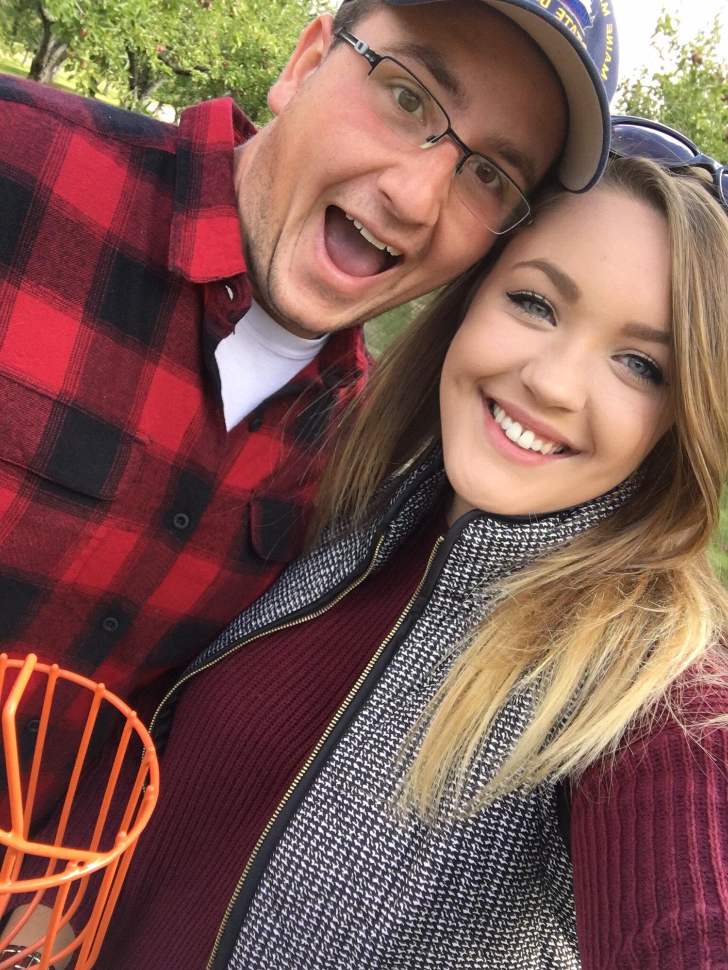 First time apple picking at Clarkes Cove Farm.
October 2016