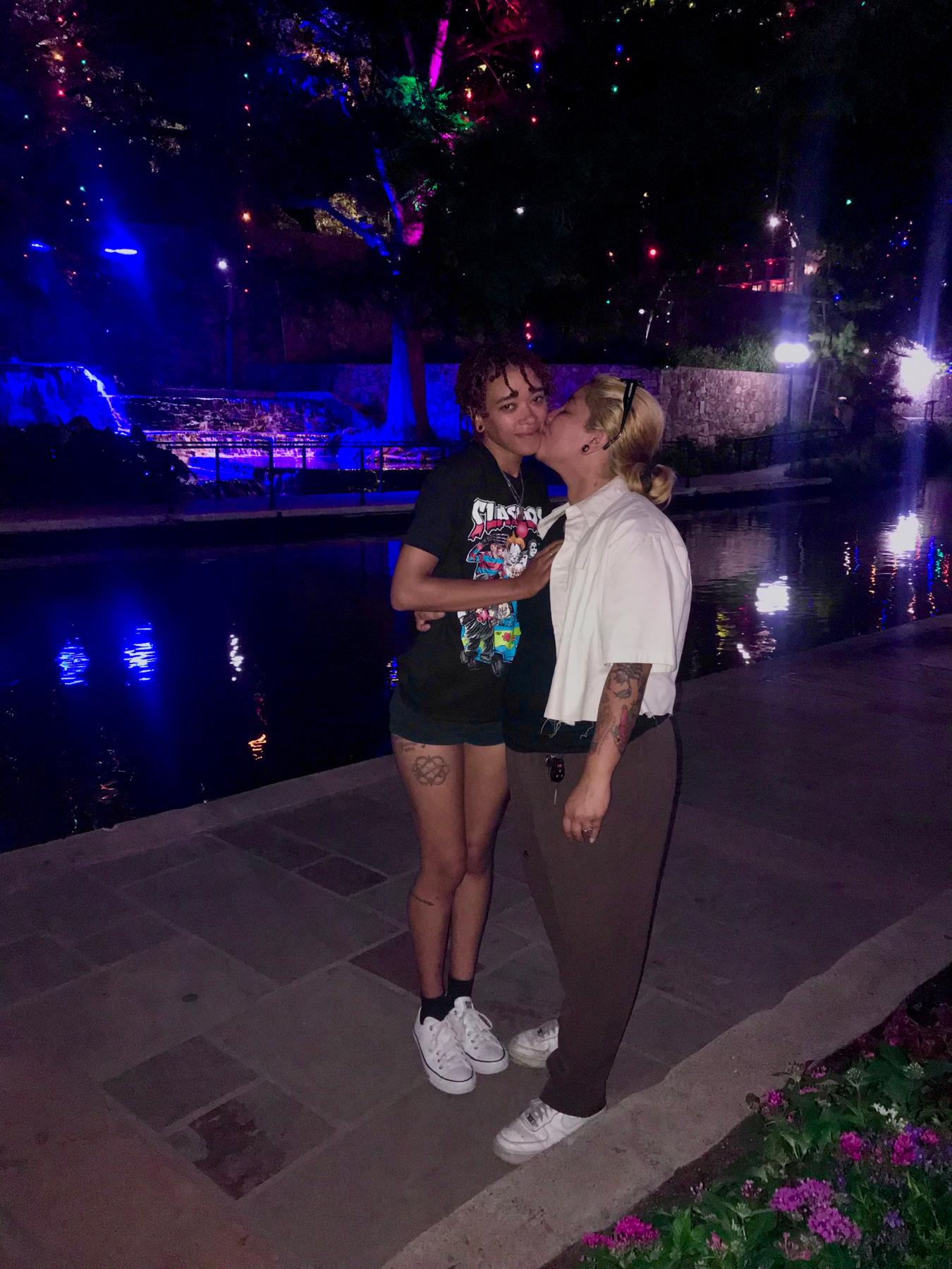 The lovely brides on the River walk