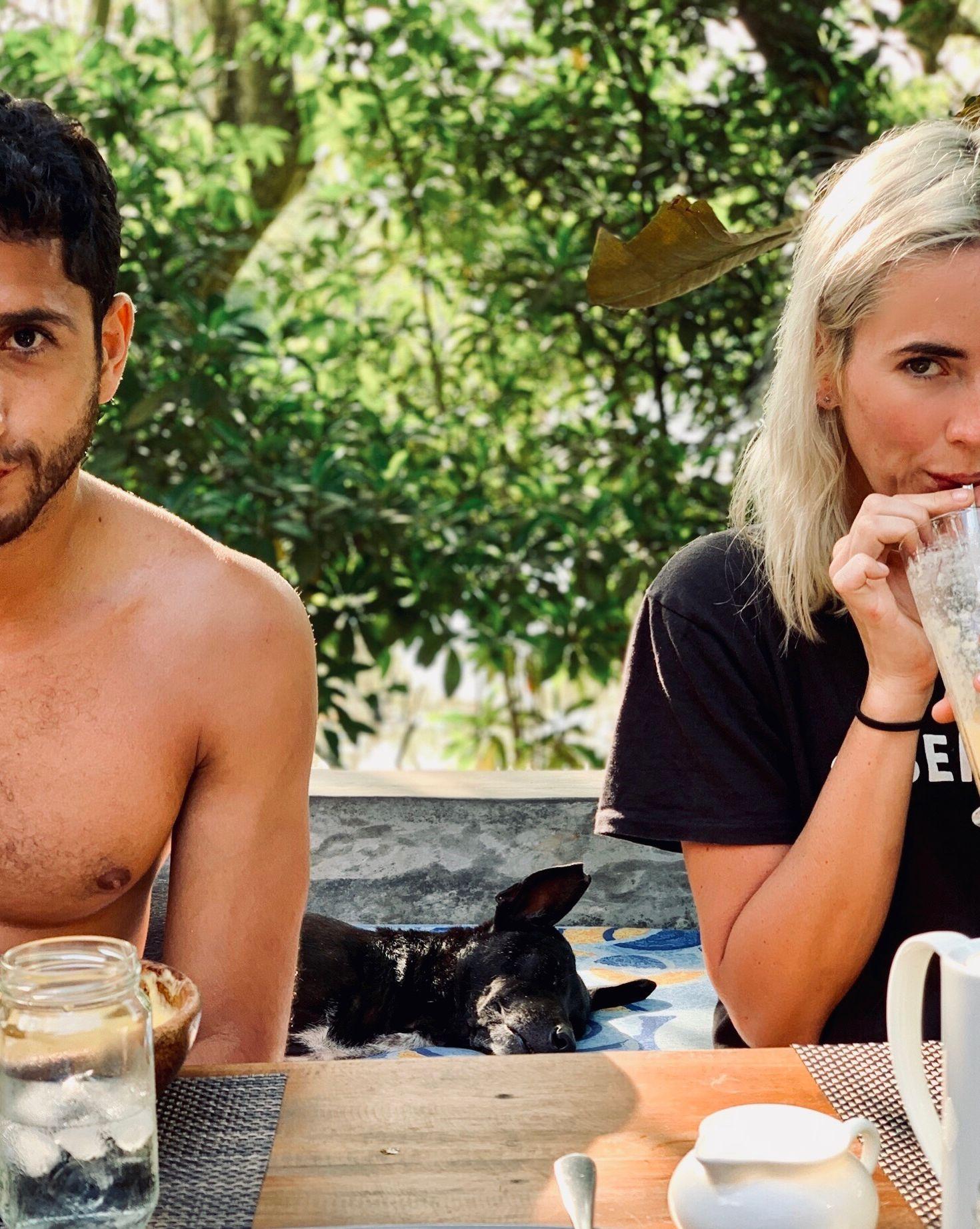 The Wedding Website of Holly Mulinder and Mauricio Hernandez