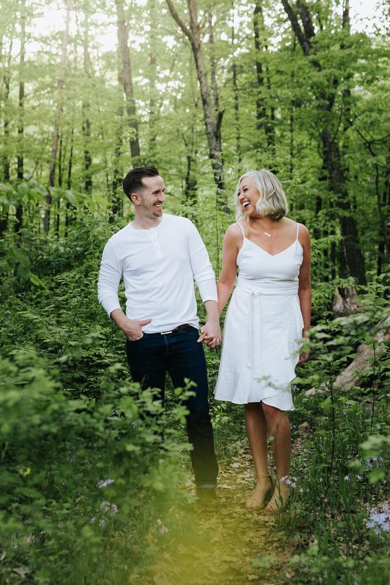 The Wedding Website of Kelly Pareti and Brad Ivanowicz