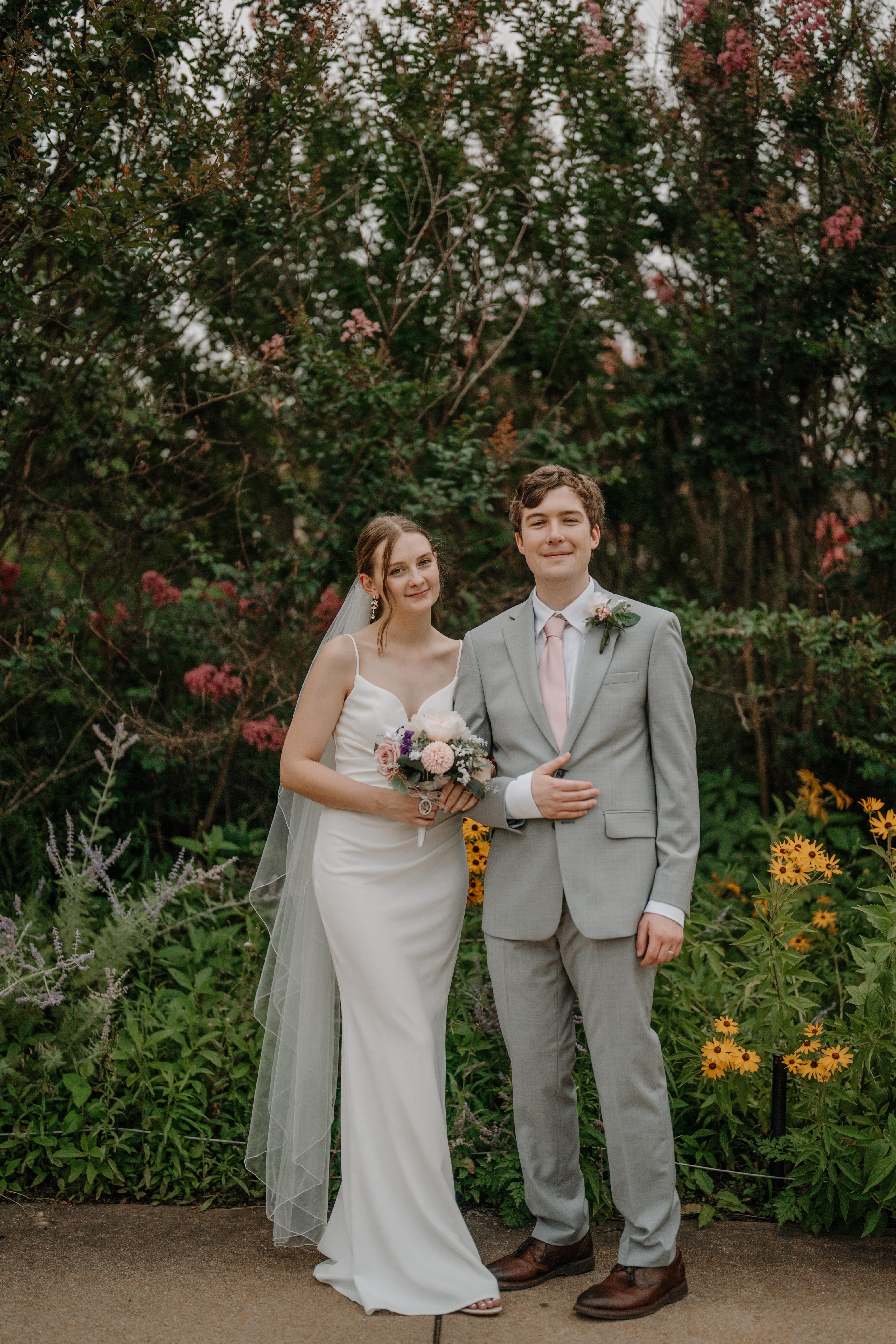 The Wedding Website of Emily Chambers and Murphey Kilgore